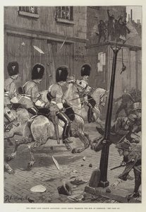 La agitación de la Liga de Tierras Irlandesa, los Scots Greys cargando contra la multitud en Limerick
